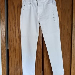 White jeans perfect color for summer